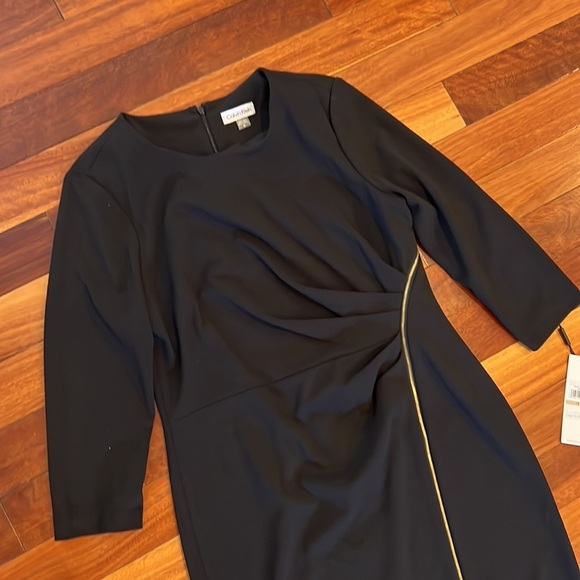 ⭐️ New Calvin Klein Fitted Cocktail Sheath Dress Black Size 12 - Picture 5 of 9